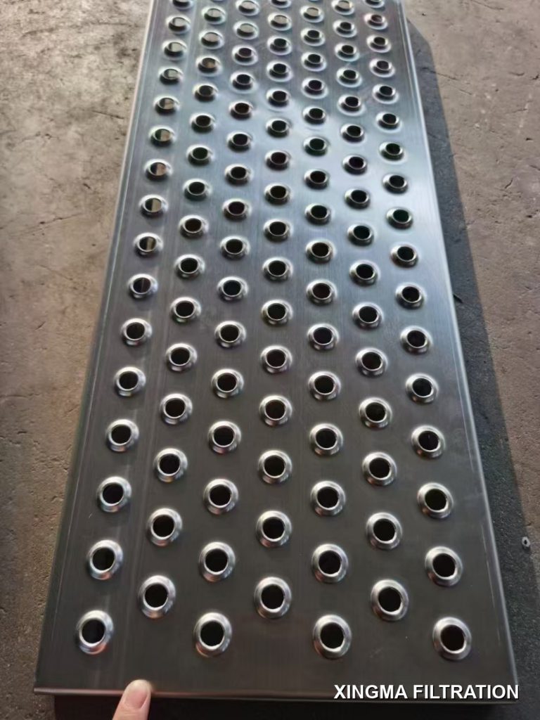 Expanded metal mesh sheet
